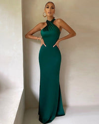 Halter Neck Maxi Dress – Elegant Backless Mermaid Fit for Evening & Events