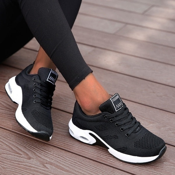 Sneakers Women Comfortable Regular Fit Casual Lightweight