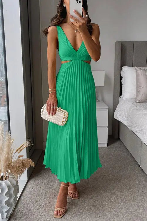 Pleated Dress Women Slim Fit Elegant Timeless Style
