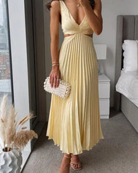 Pleated Dress Women Slim Fit Elegant Timeless Style