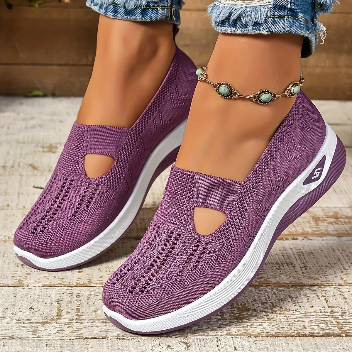 Lightweight Breathable Sports Shoes Women Casual