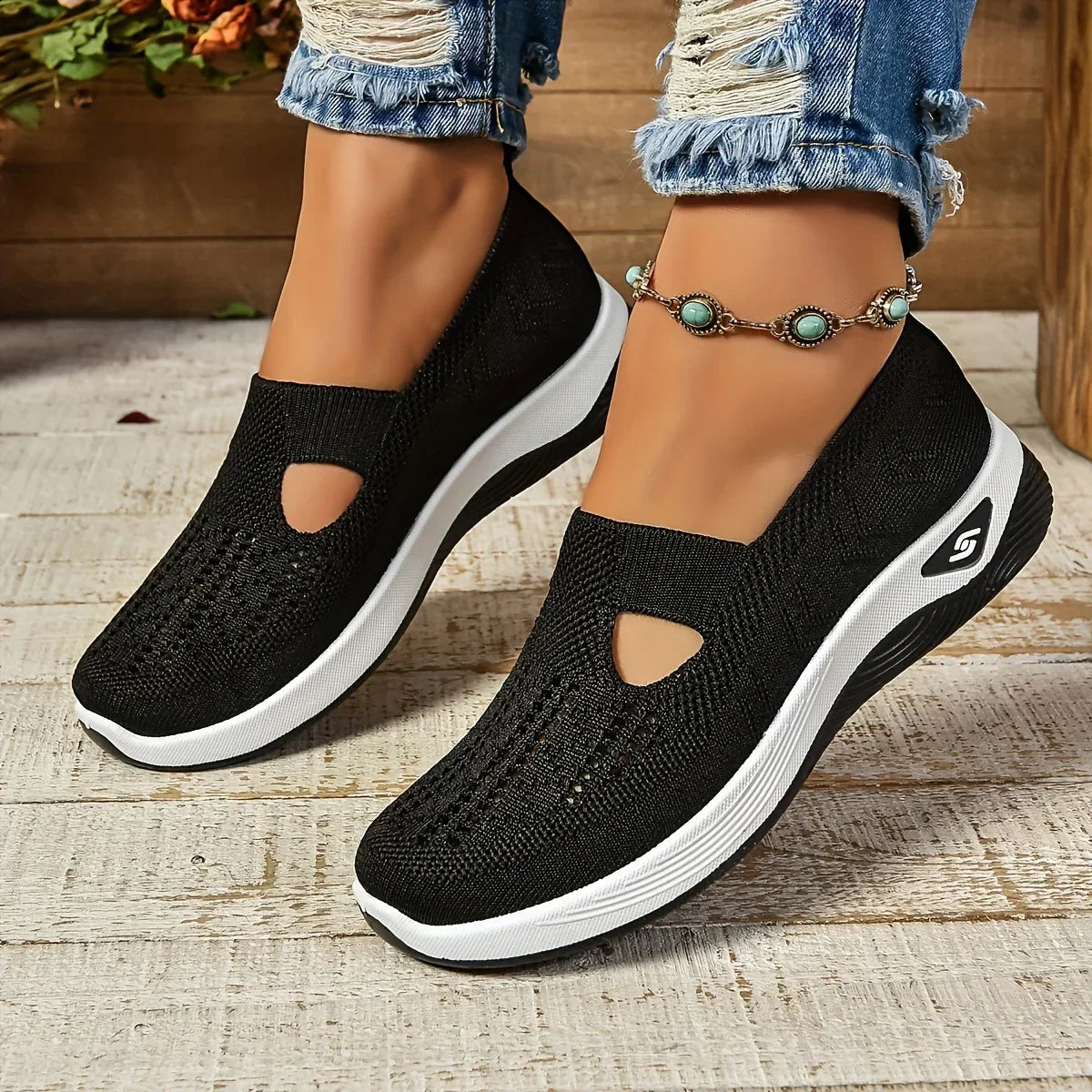 Lightweight Breathable Sports Shoes Women Casual