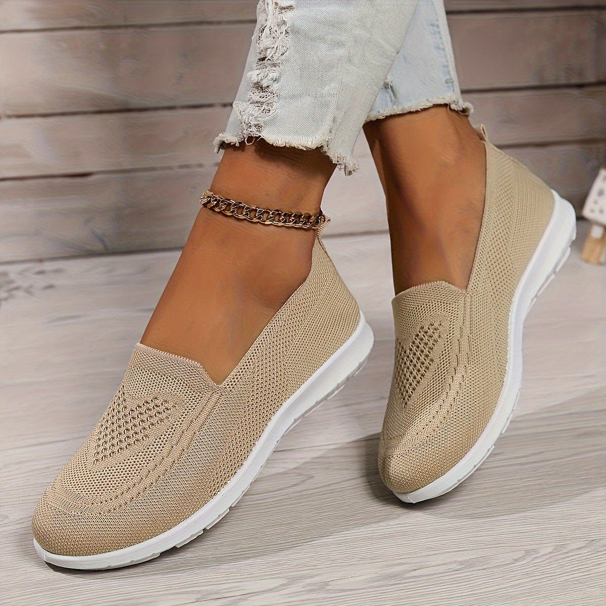 Mia | Women’s Low-Top Slip-On Sneakers - Textured Finish