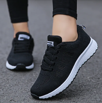 Lightweight Breathable Sneakers Women Regular Fit Sport