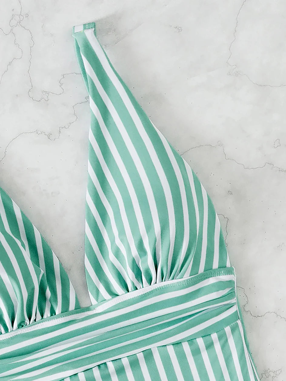 One-Piece Swimsuit Women Slim Fit Summer Leisure